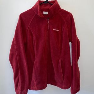 Red Fleece Columbia zip up jacket with zipped pockets